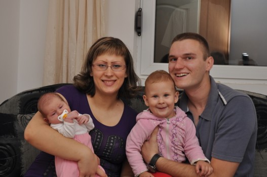 Andrea, Anastasija, Ivana i Sinisa.jpg Andrea, Anastasija, Ivana i Sinisa.jpg